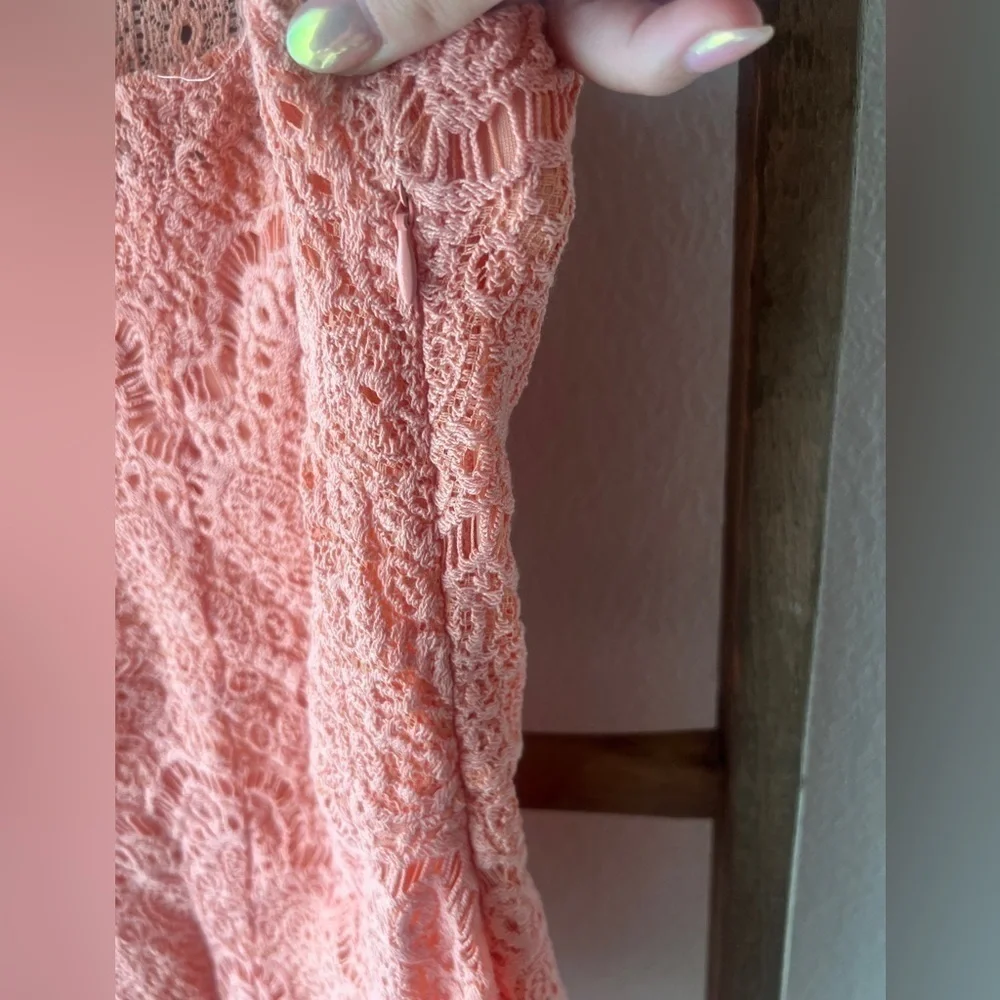 Lace Coral Mini Dress - size small - Picture 3 of 7